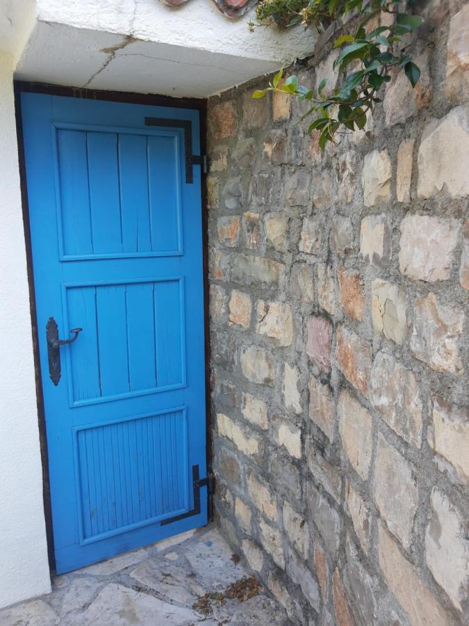 Sea-Side Old Stone Villa With A Private Garden Budva Kültér fotó