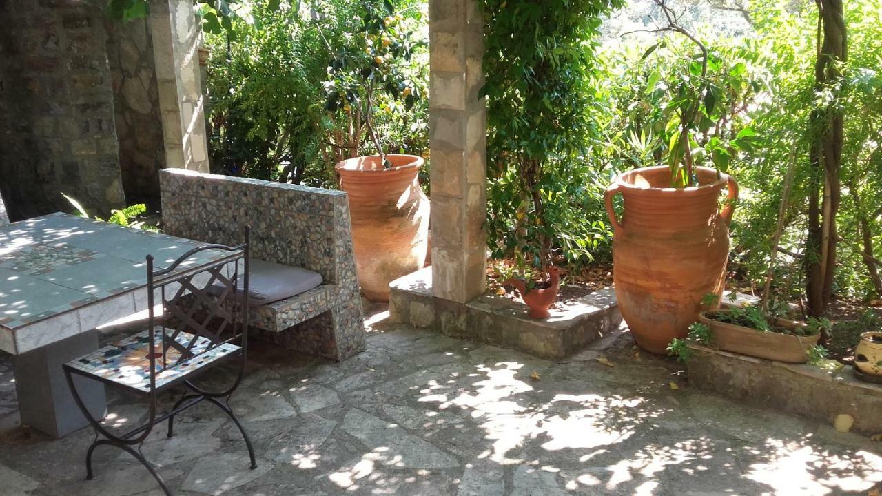 Sea-Side Old Stone Villa With A Private Garden Budva Kültér fotó
